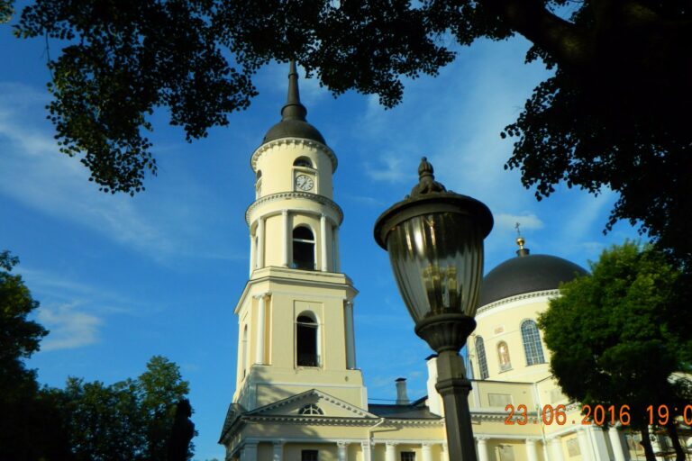 Калужский Свято-Троицкий кафедральный собор